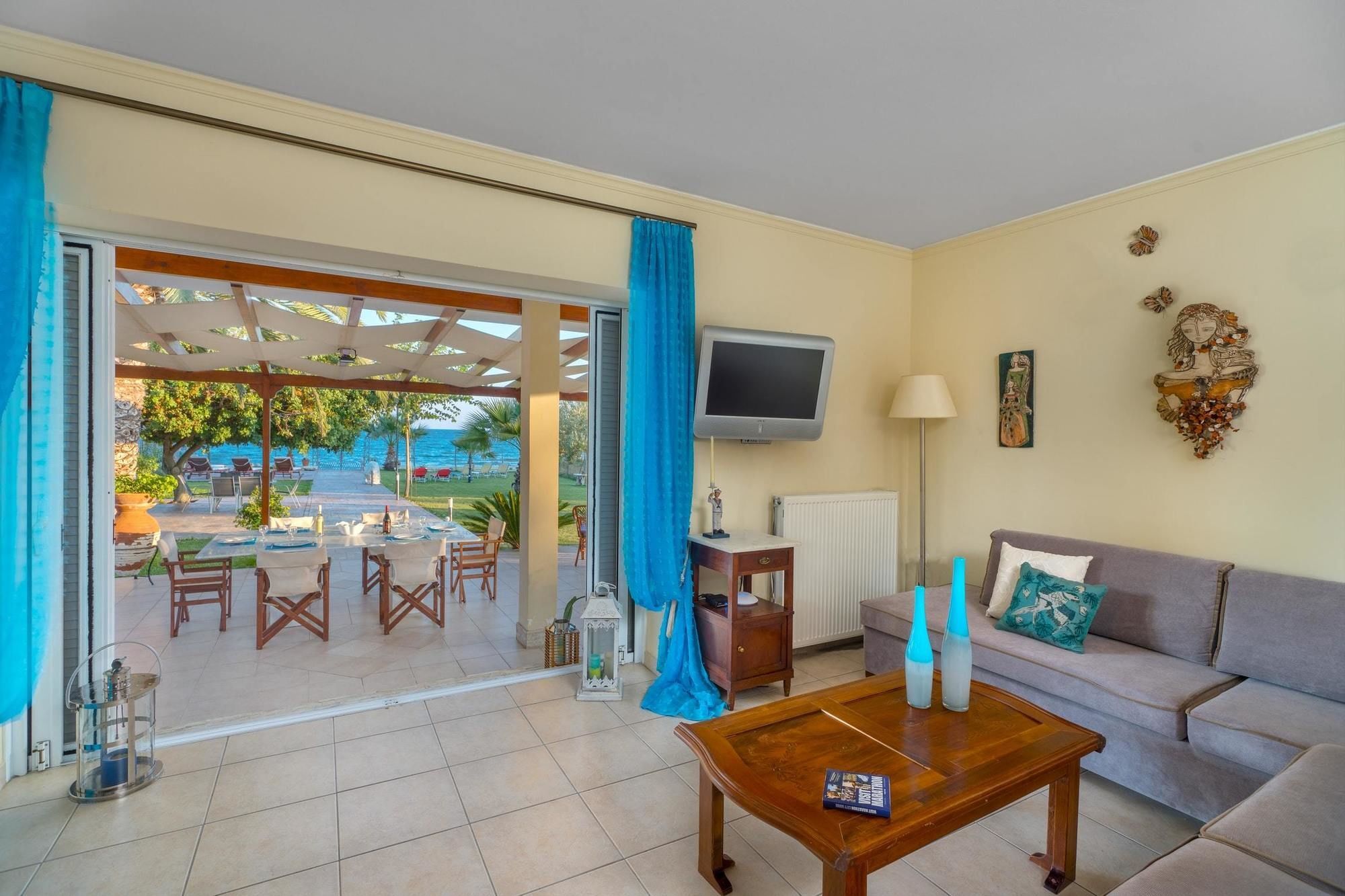 Maria'S Seaside Villa - House With 3 Rooms In Marathon, With Wonderful 外观 照片