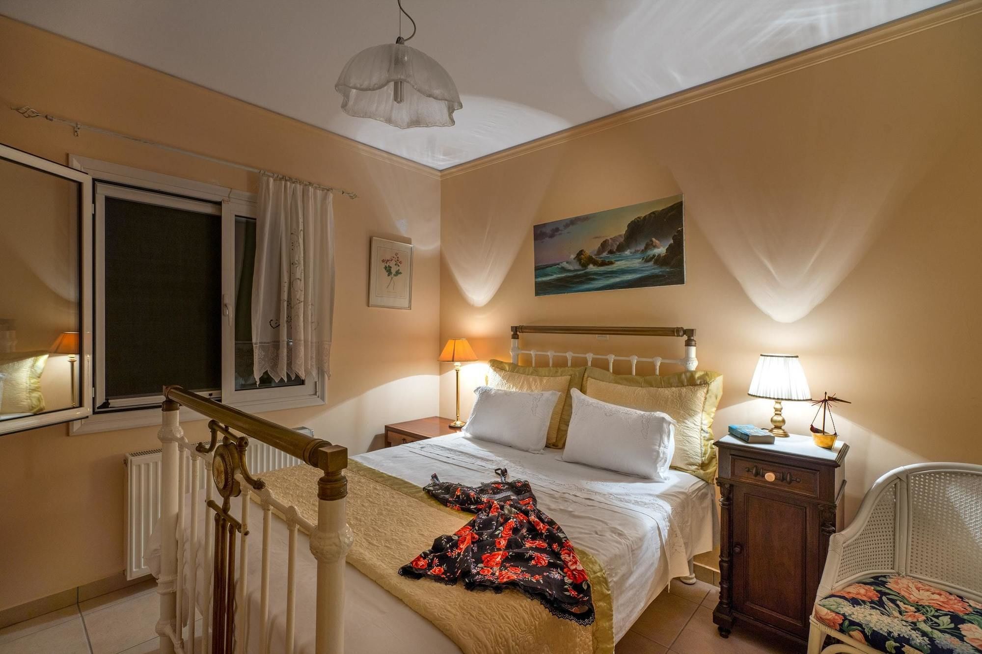 Maria'S Seaside Villa - House With 3 Rooms In Marathon, With Wonderful 外观 照片